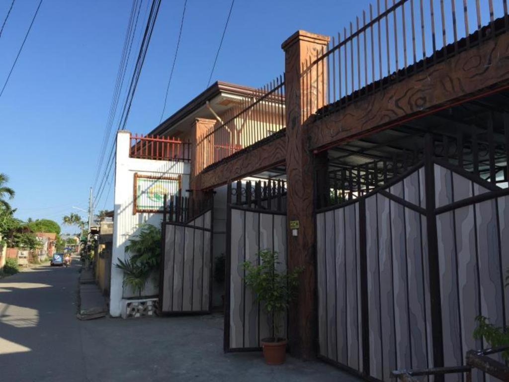 Bamboo Garden Boutique Hotel Tacloban Exterior foto